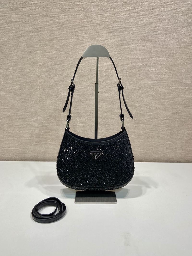Pra*a cleo bags